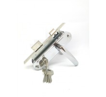 Замок Zenit (Зенит) врезной цилиндровый с защёлкой в комплекте с ручкой ЗВ7-70.4-02 (хром), 5 кл. Замок Zenit (Зенит) врезной цилиндровый с защёлкой в комплекте с ручкой ЗВ7-70.4-02 (хром), 5 кл.