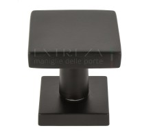 Квадратные дверные ручки-кноб Extreza QUADRO черный матовый F22