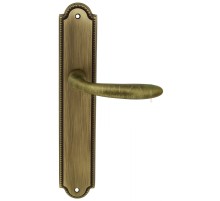 Дверная ручка Extreza COMO (Комо) 322 на планке PL03 матовая бронза F03