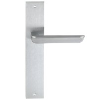 Дверная ручка на планке Extreza FOSSA 136 PL11 матовый хром F05