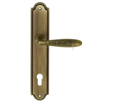 Дверная ручка Extreza VIGO (Виго) 324 на планке PL03 CYL матовая бронза F03