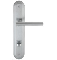 Дверная ручка на планке Extreza PIVOT 132 PL05-WC-96 матовый хром F05