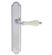 Дверная ручка Extreza DANA CRACKLE (Дана кракле) 306 на планке PL03 полированный хром F04