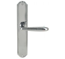 Дверная ручка Extreza VIGO (Виго) 324 на планке PL01 полированный хром F04