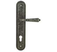 Дверная ручка на планке под цилиндр Extreza Classic PETRA 304 PL05-CYL-85 античное серебро F45