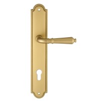 Дверная ручка на планке под цилиндр Extreza Classic PETRA 304 PL03-CYL-85 матовая латунь F02
