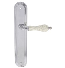 Дверная ручка Extreza DANA CRACKLE (Дана кракле) 306 на планке PL05 полированный хром F04