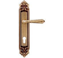 Дверная ручка на планке под цилиндр Extreza Classic PETRA 304 PL02-CYL-85 матовая бронза F03