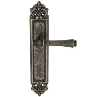 Дверная ручка Extreza PIERO (Пиеро) 326 на планке PL02 античное серебро F45