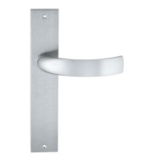Дверная ручка на планке Extreza CASCATA-PL11-F05 (CASCATA 140) матовый хром