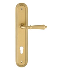Дверная ручка на планке под цилиндр Extreza Classic PETRA 304 PL05-CYL-85 матовая латунь F02