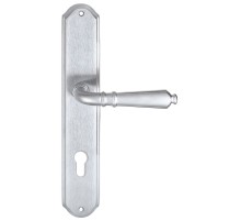 Дверная ручка Extreza PETRA (Петра) 304 на планке PL01 CYL матовый хром F05