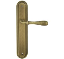 Дверная ручка Extreza CARRERA (Каррера) 321 на планке PL05 матовая бронза F03