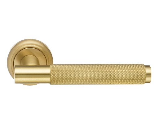 Дверная ручка Extreza Classic TUBA 126 круглая розетка R01 матовая латунь глянец F07 Дверная ручка Extreza Classic TUBA 126 круглая розетка R01 матовая латунь глянец F07