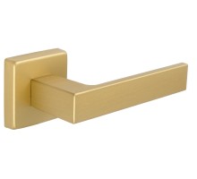 Дверная ручка Extreza Hi-Tech ALU ENNI 117 на квадратной розетке R11 матовая латунь F02