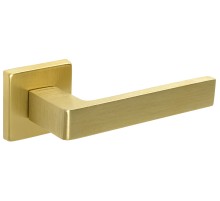 Дверная ручка Extreza Hi-Tech ENZO 117 квадратная розетка R11 (7 мм) матовая латунь PVD F08