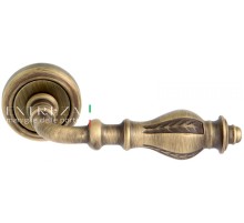 Дверная ручка Extreza EVITA (Эвита) 301 на розетке R01 матовая бронза F03