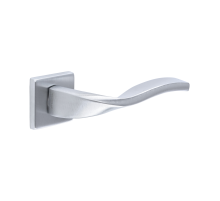 Дверная ручка на розетке Extreza PERLA-R11-F05 (PERLA 114) матовый хром