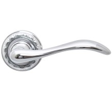 Дверная ручка Extreza Classic AGATA 310 круглая розетка R02 полированный хром F04