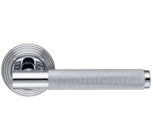Дверная ручка Extreza Classic TUBA 126 круглая розетка R05 полированный хром F04