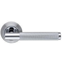 Дверная ручка Extreza Classic TUBA 126 круглая розетка R05 полированный хром F04