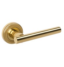 Дверная ручка Extreza CLASSIC PIVOT 132 на круглом основании R03 полированная латунь F01