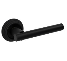 Дверная ручка Extreza CLASSIC PIVOT 132 на круглом основании R05 черный матовый F22