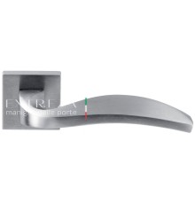 Дверная ручка Extreza Hi-Tech TORI (Тори) 101 R11 матовый хром F05