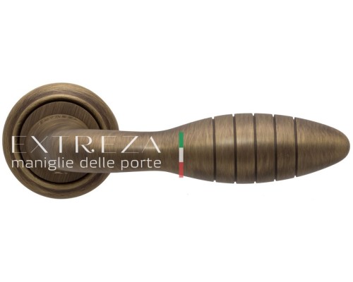 Дверная ручка Extreza MIREL (Мирел) 316 на розетке R01 матовая бронза F03 Дверная ручка Extreza MIREL (Мирел) 316 на розетке R01 матовая бронза F03