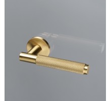 Дверная ручка Extreza Hi-Tech TUBA 126 круглая розетка R16 (5 мм) матовая латунь глянец F07