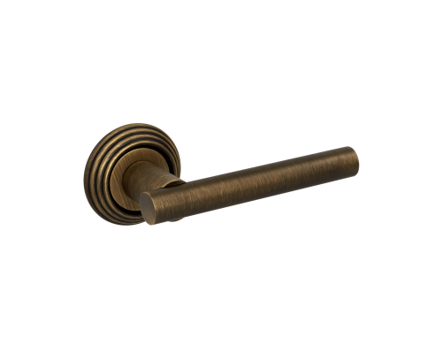 Дверная ручка Extreza CLASSIC PIVOT 132 на круглом основании R05 матовая бронза F03 Дверная ручка Extreza CLASSIC PIVOT 132 на круглом основании R05 матовая бронза F03