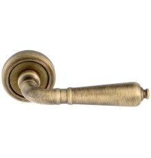 Дверная ручка Extreza Classic PETRA 304 круглая розетка R01 матовая бронза F03