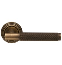 Дверная ручка Extreza Classic TUBA 126 круглая розетка R05 матовая бронза F03
