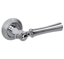 Дверная ручка на розетке Extreza DEZI-R05-F05-F04-F05 (DEZI 309) матовый хром / хром / кольцо матовый хром