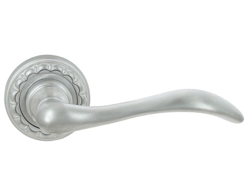 Дверная ручка Extreza Classic AGATA 310 круглая розетка R02 матовый хром F05 Дверная ручка Extreza Classic AGATA 310 круглая розетка R02 матовый хром F05