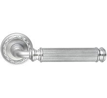 Дверная ручка Extreza BENITO-R02-F05 (BENITO 307) матовый хром