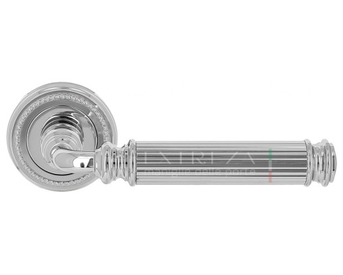 Дверная ручка Extreza BENITO-R03-F04 (BENITO 307) полированный хром Дверная ручка Extreza BENITO-R03-F04 (BENITO 307) полированный хром
