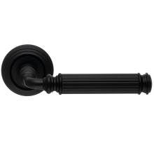 Дверная ручка Extreza BENITO (Бенито) 307 на розетке R05 черный F22