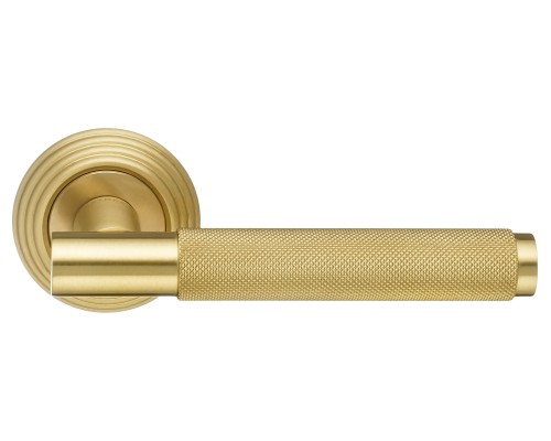 Дверная ручка Extreza Classic TUBA 126 круглая розетка R05 матовая латунь глянец F07 Дверная ручка Extreza Classic TUBA 126 круглая розетка R05 матовая латунь глянец F07