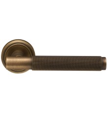 Дверная ручка Extreza Classic TUBA 126 круглая розетка R01 матовая бронза F03