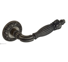 Дверная ручка Venezia OLIMPO D4 античное серебро