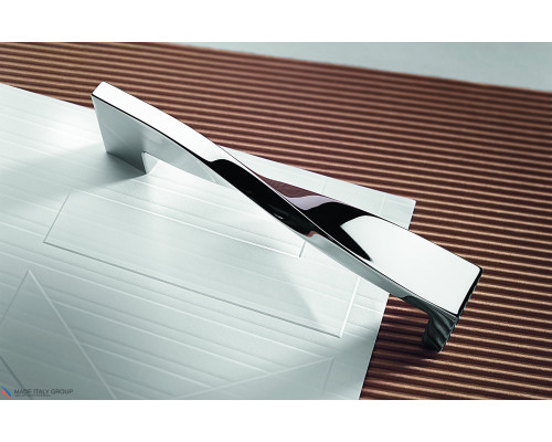Ручка скоба модерн COLOMBO DESIGN F118FA-CR полированный хром 192 мм Ручка скоба модерн COLOMBO DESIGN F118FA-CR полированный хром 192 мм