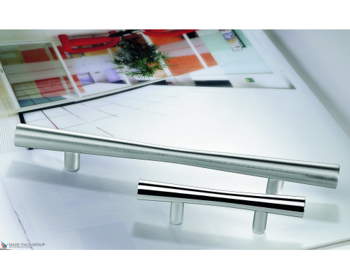 Ручка скоба модерн COLOMBO DESIGN F104FA-CM матовый хром 192 мм Ручка скоба модерн COLOMBO DESIGN F104FA-CM матовый хром 192 мм