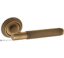 Дверная ручка на круглом основании Fratelli Cattini UNA X D8-BY матовая бронза