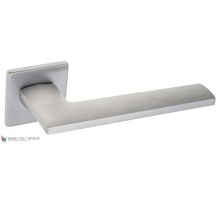 Дверная ручка на квадратном основании Fratelli Cattini SHAPE 8FS-CS матовый хром