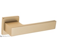 Дверная ручка на квадратном основании Fratelli Cattini COSMO A 8.7-KD золото крайола Дверная ручка на квадратном основании Fratelli Cattini COSMO A 8.7-KD золото крайола