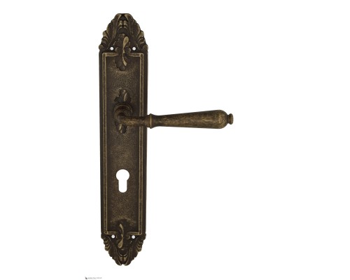 Дверная ручка Venezia CLASSIC CYL на планке PL90 античная бронза Дверная ручка Venezia CLASSIC CYL на планке PL90 античная бронза