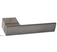 Дверная ручка на квадратном основании COLOMBO 963 ML11RSB-GM матовый графит PVD