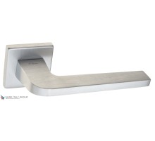 Дверная ручка на квадратном основании Fratelli Cattini OKIN 8.7-CS матовый хром Дверная ручка на квадратном основании Fratelli Cattini OKIN 8.7-CS матовый хром