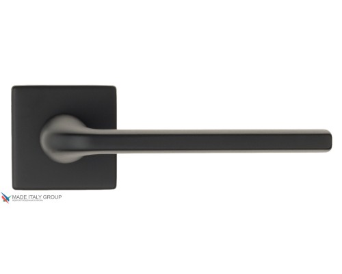 Дверная ручка на квадратном основании Fratelli Cattini LINEA 8FS-NM матовый черный Дверная ручка на квадратном основании Fratelli Cattini LINEA 8FS-NM матовый черный